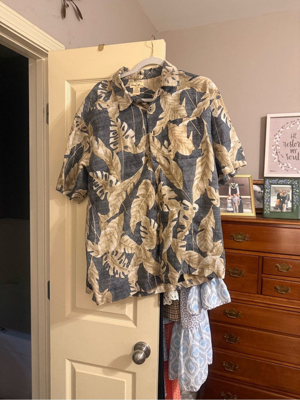 Panama Jack Navy and Beige Tropical Leaf Short-Sleeve Button-Down